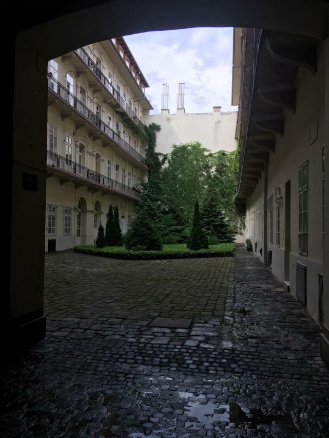 Basilica Apartment Budapest Eksteriør billede